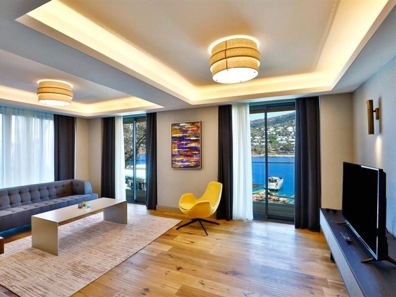 Mare Deluxe Residences and Villas 21/57