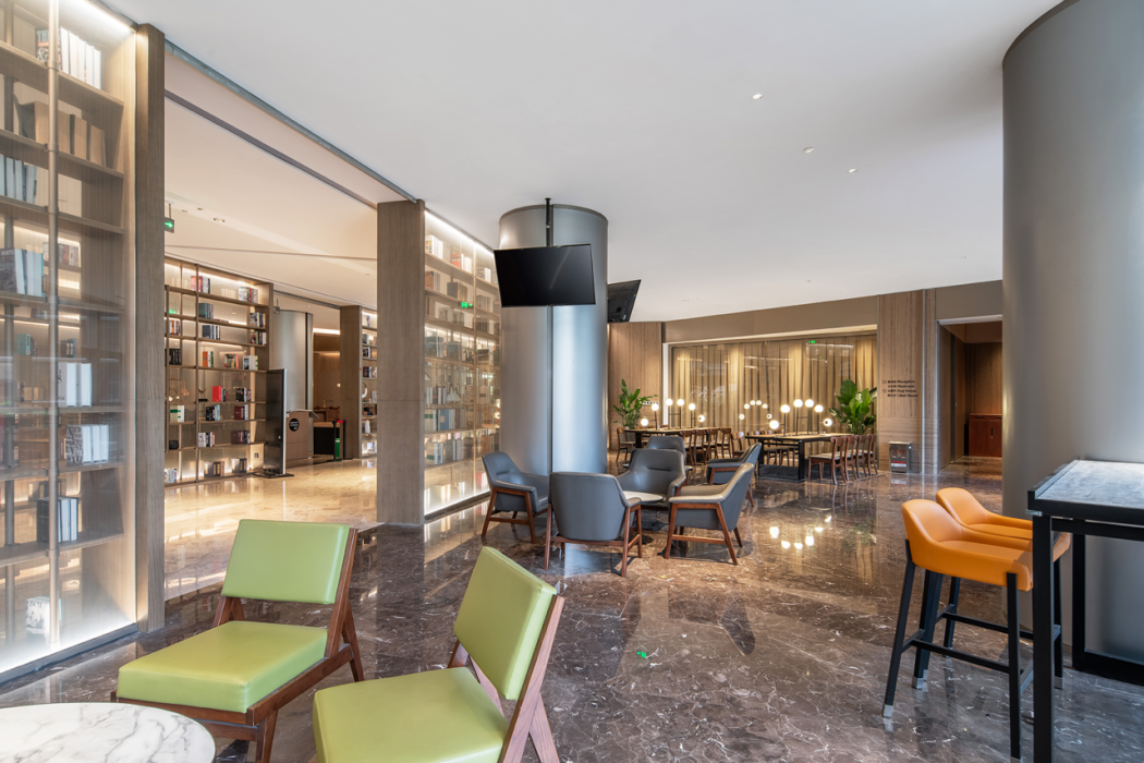 Meichen Hotel 42/72