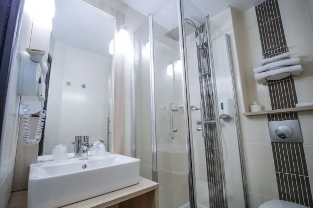Hotel Inn Design Resto Novo Alencon 9/55