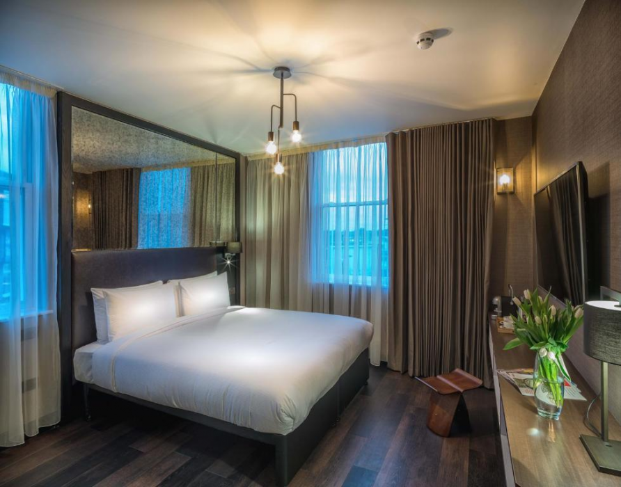Camden Enterprise Hotel 12/50