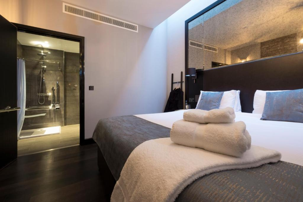 Camden Enterprise Hotel 13/50