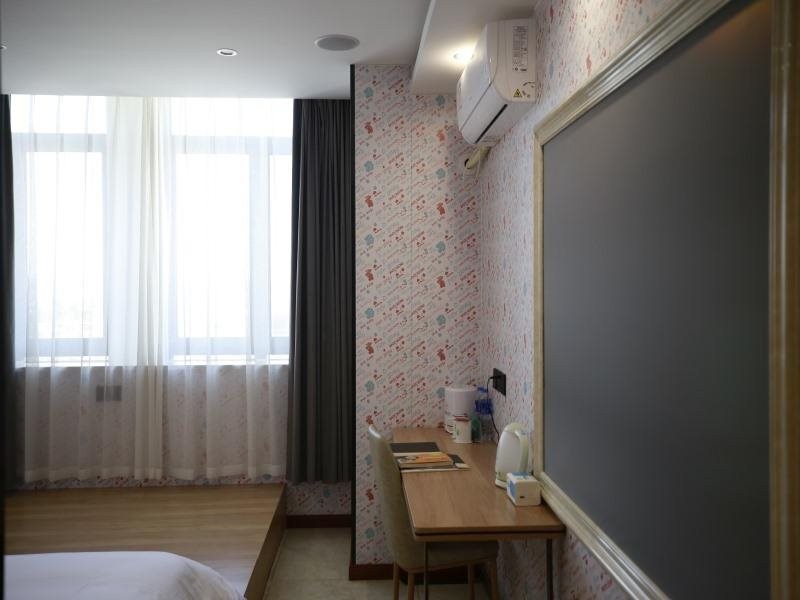 GreenTree Inn Suzhou Kunshan Beimen Road Mold City Express Hotel 36/51