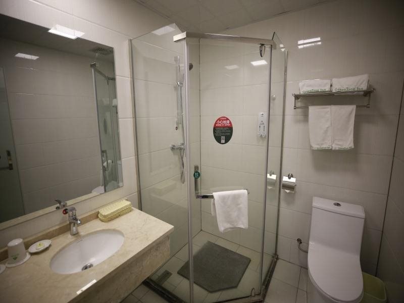 GreenTree Inn Suzhou Kunshan Beimen Road Mold City Express Hotel 17/51