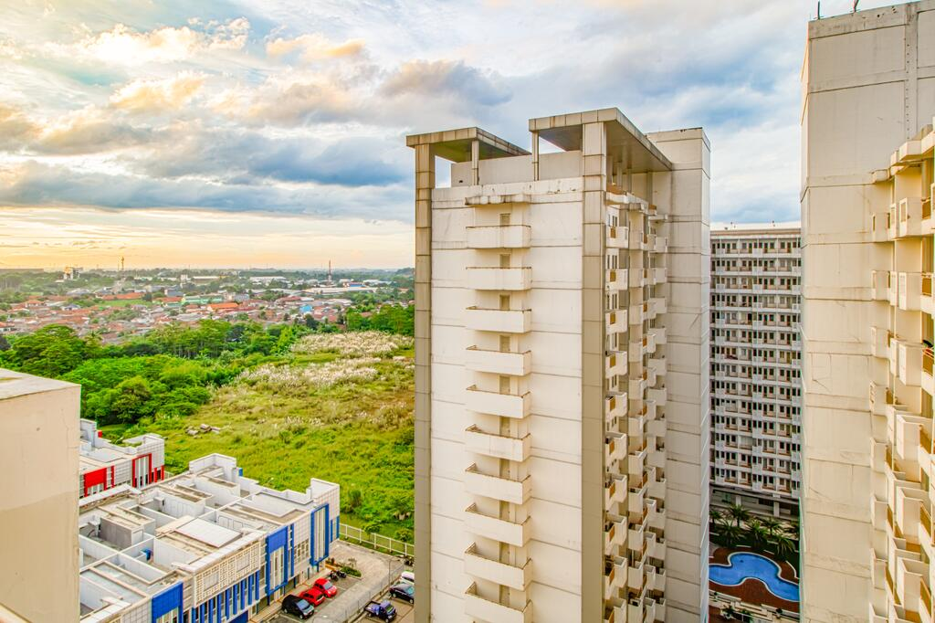 Skyland Sentul Tower Apartment 2/56