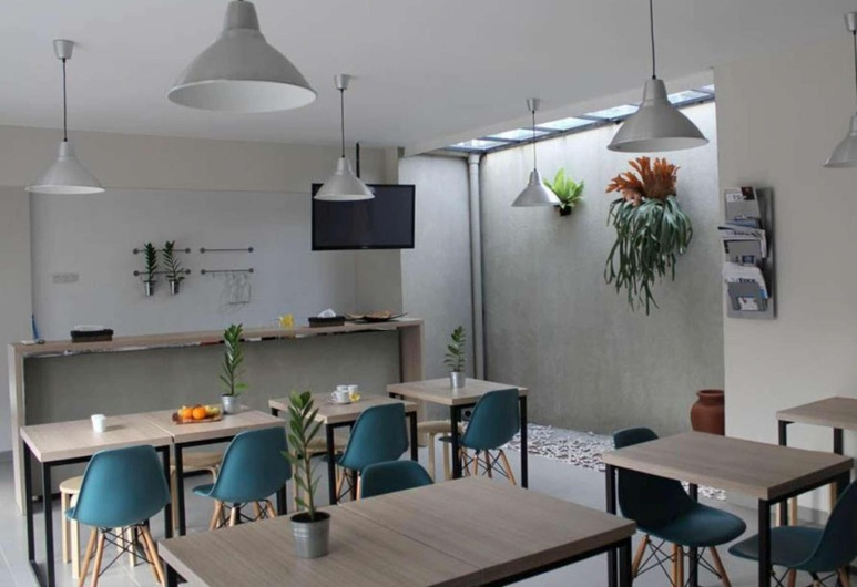 Casa Living Setiabudi Jakarta 24/49