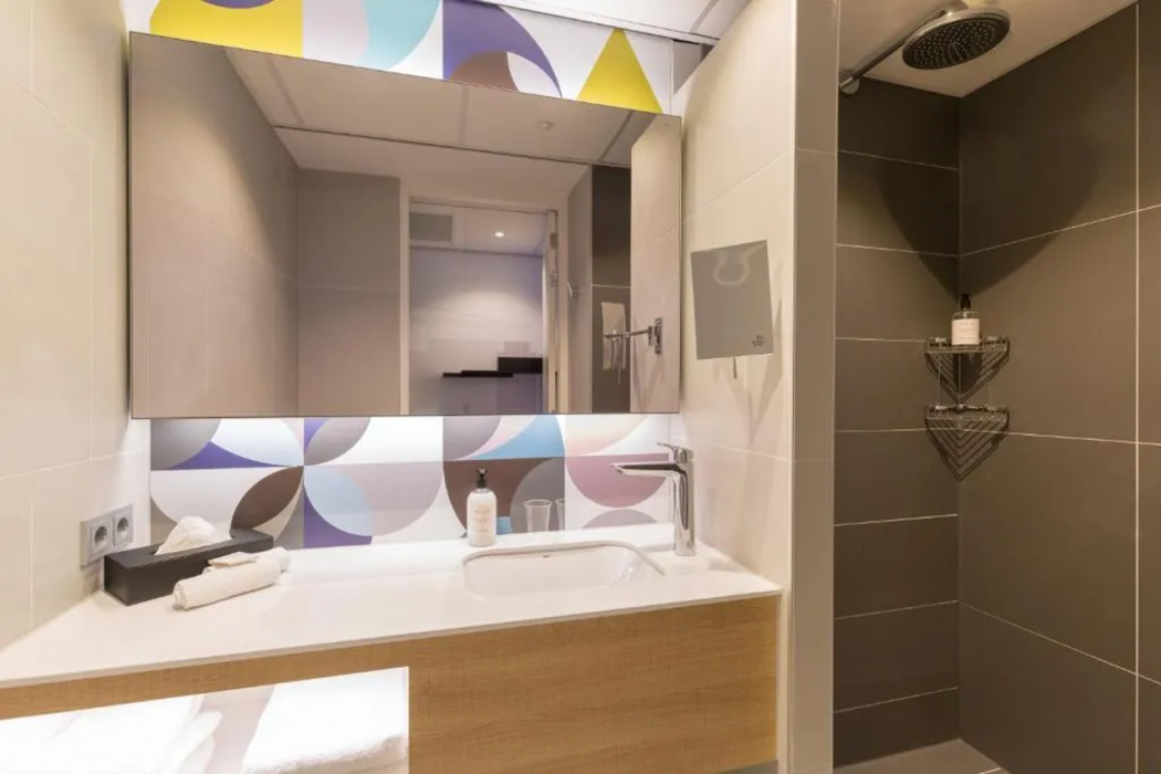 Postillion Hotel Rotterdam City Centre 8/17