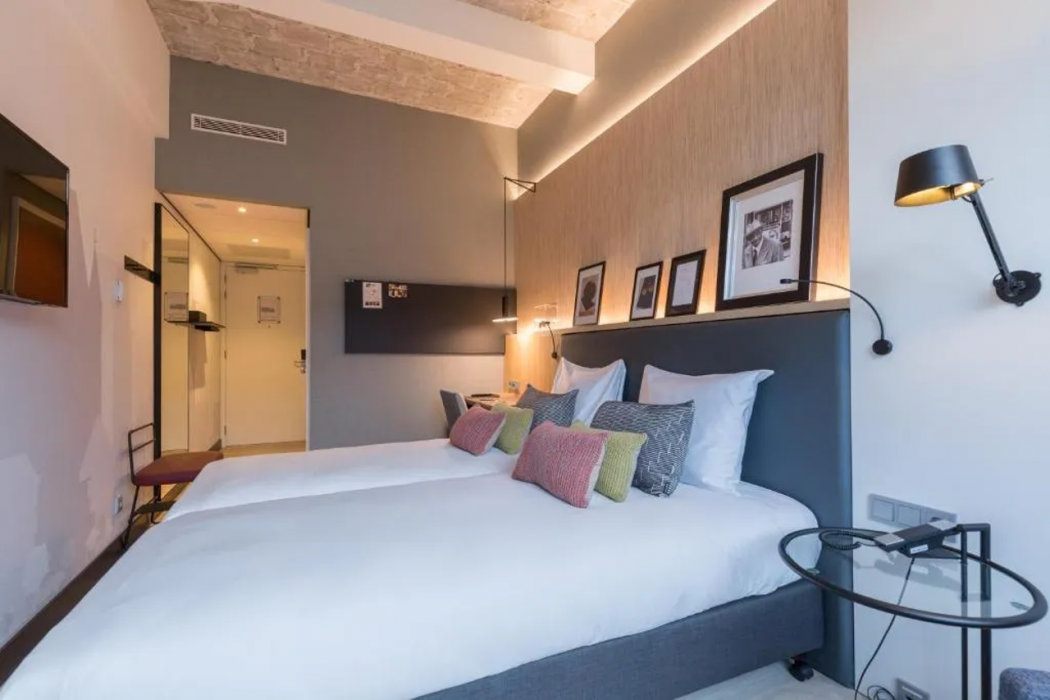 Postillion Hotel Rotterdam City Centre 6/17