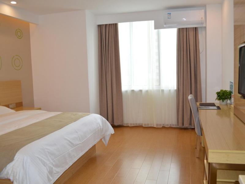 GreenTree Inn Huaian Xuyi Royal Garden Express Hotel 14/56