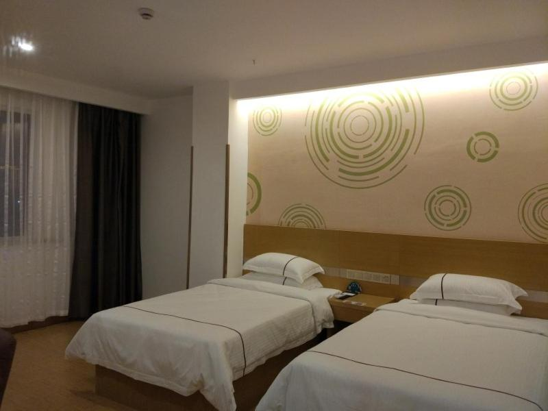 GreenTree Inn Jinzhong Yuci District North Huitong Road Express Hotel 14/53