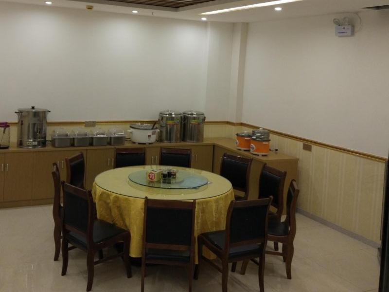 GreenTree Inn Jinzhong Yuci District North Huitong Road Express Hotel 34/53