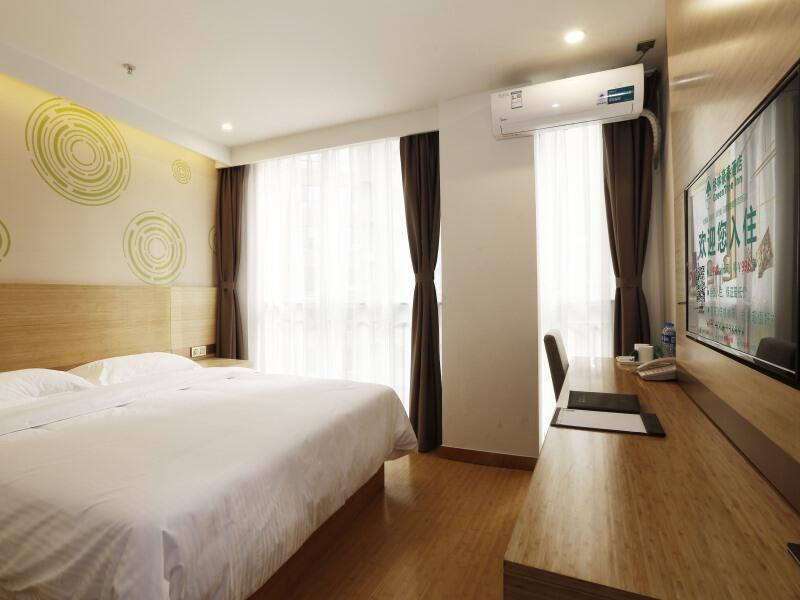 Room at GreenTree Inn Chengde Development Zone University City Express Hotel, CHENGDE