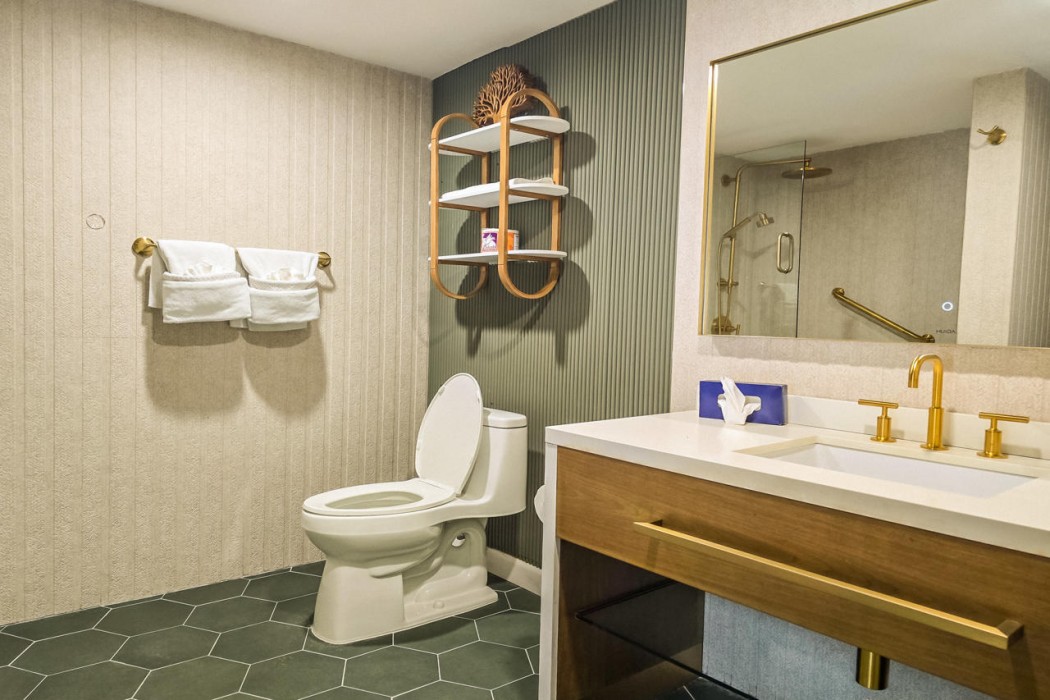 The Courtleigh Hotel And Suites 73/74
