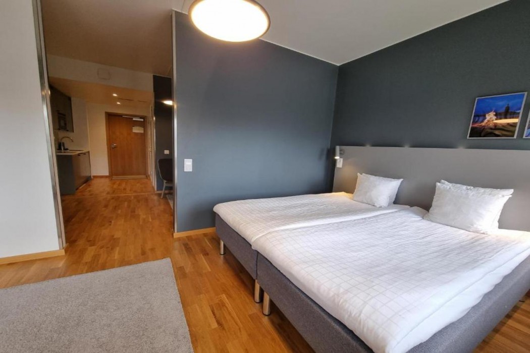 First Hotel The Studio 12/43