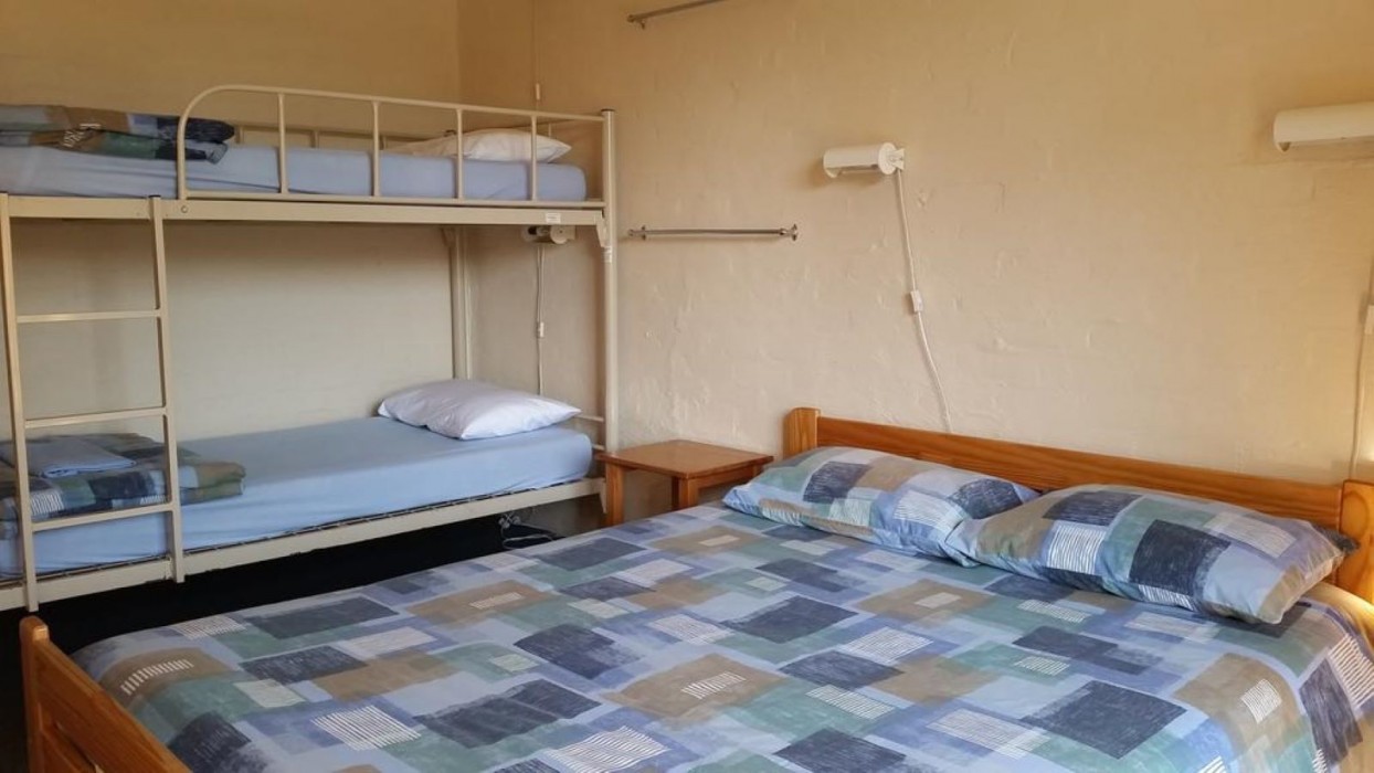 YHA Grampians Eco Halls Gap 12/63