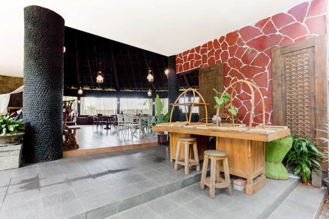 Hotel O Genteng Near Genteng Market Formerly Uno Hotel 29/43
