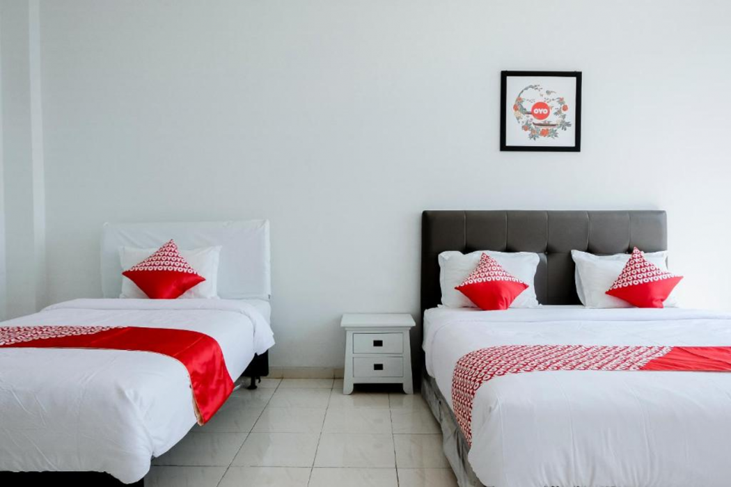 Hotel O Batu near Jatim Park formerly Villa Bukit Panderman Residence 20/49