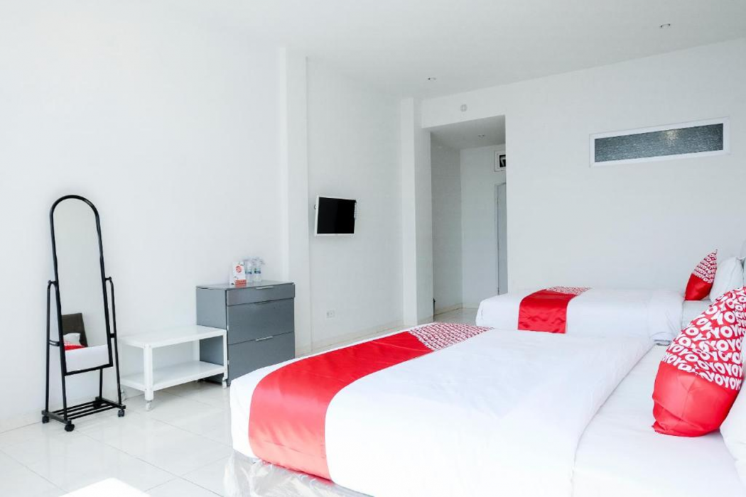 Hotel O Batu near Jatim Park formerly Villa Bukit Panderman Residence 22/49