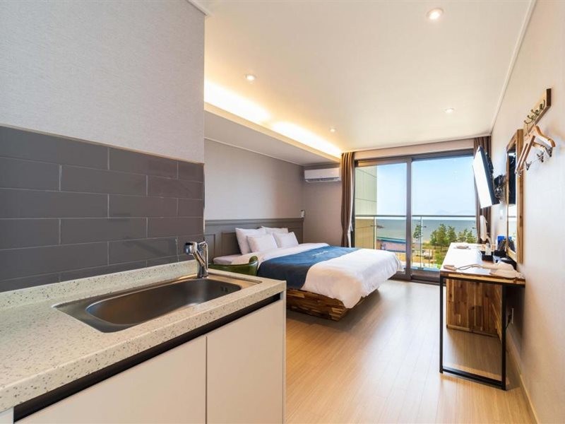 CozyCove Boutique Hotel 26/32