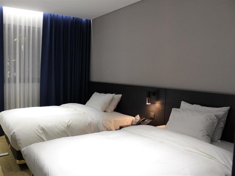 Rivertain Hotel Gyeongju 20/59