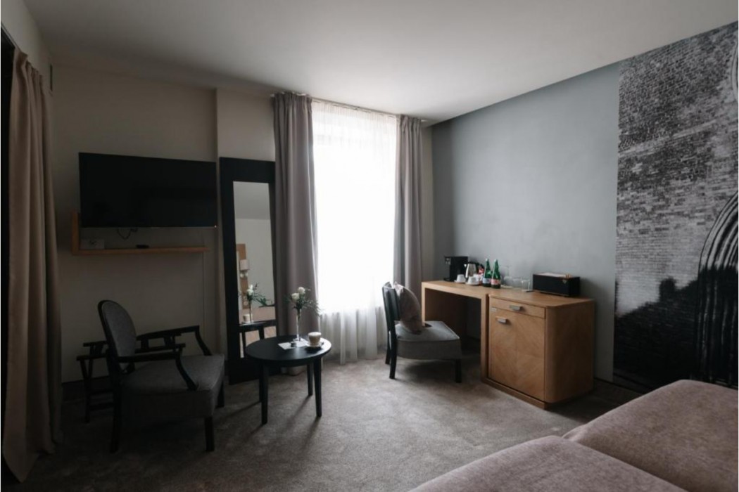 Dome Hotel 17/33
