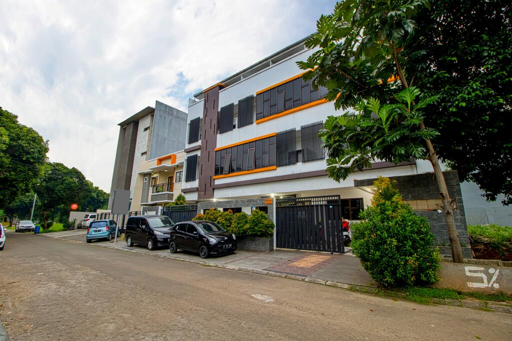 Aira Rooms Anggrek Serat BSD 2/7