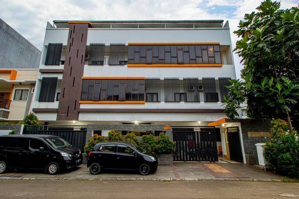 Aira Rooms Anggrek Serat BSD 3/7