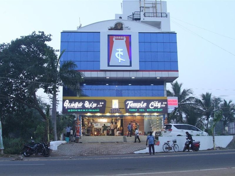 Hotel Temple City 24/49