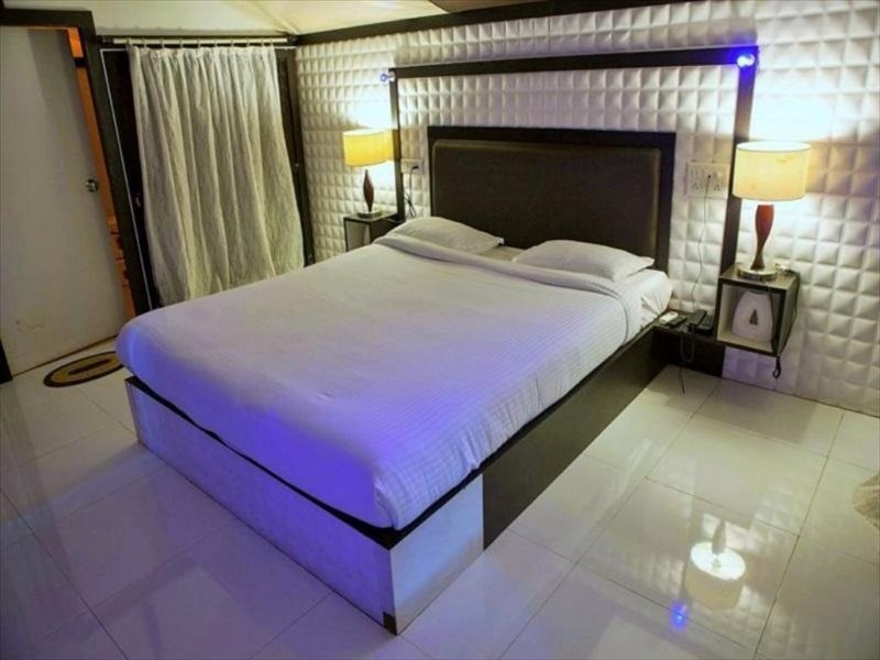 Whispering Woods Resort-Lonavala 13/36