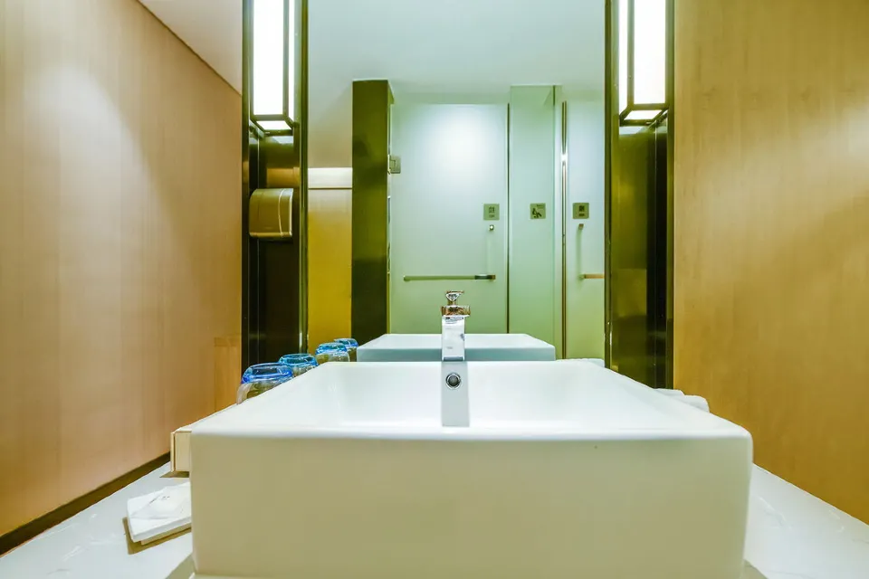 Echarm Hotel Guiyang Longdongbao International Airport Outlets 38/89