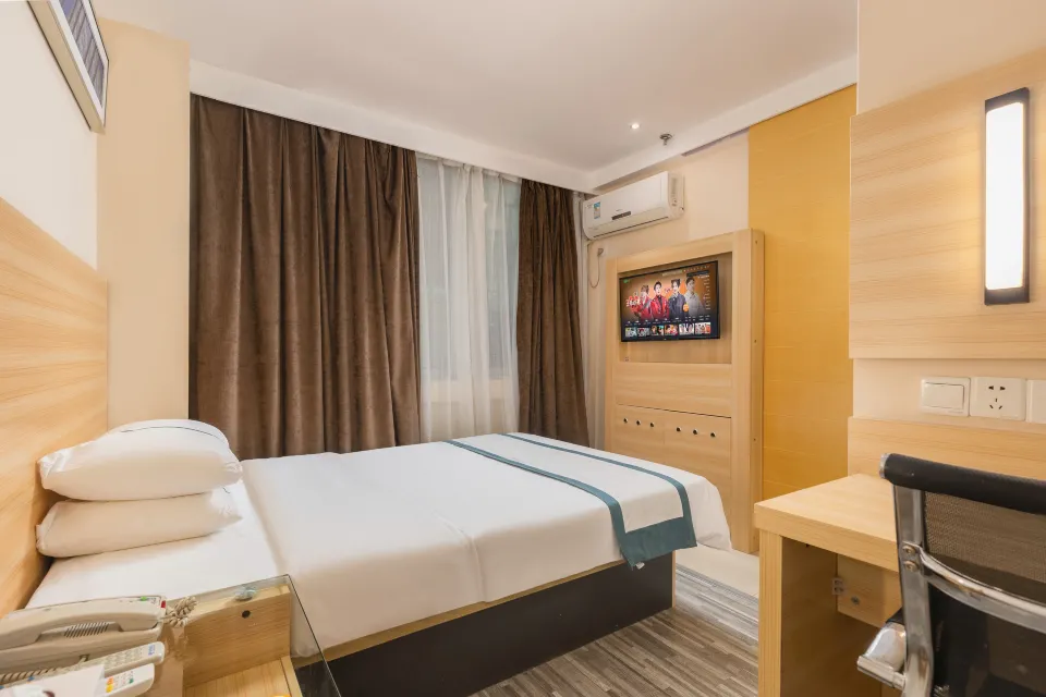 City Comfort Inn Haikou East High Speed Railway Station 18/72