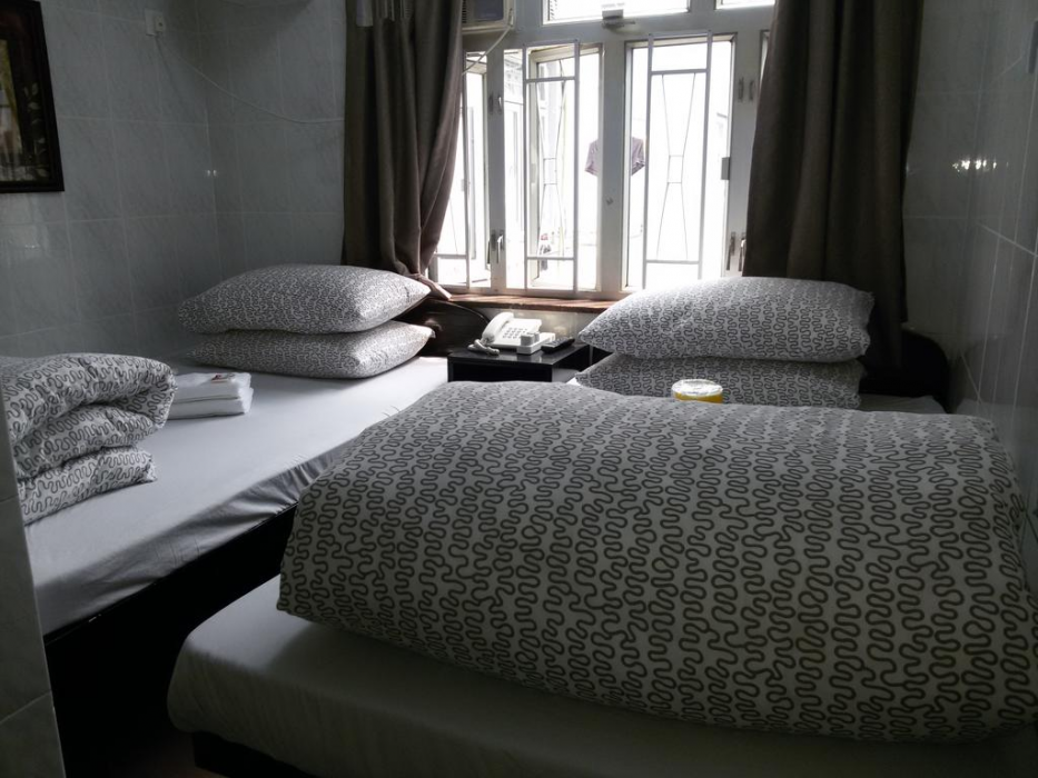 Toms Guesthouse 7/30