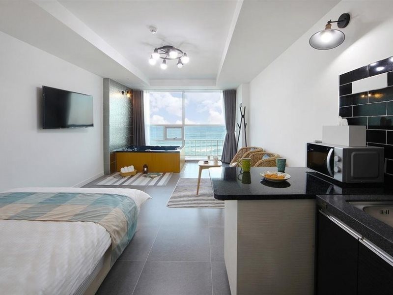 Gangneung Ara Spa Pension 11/41