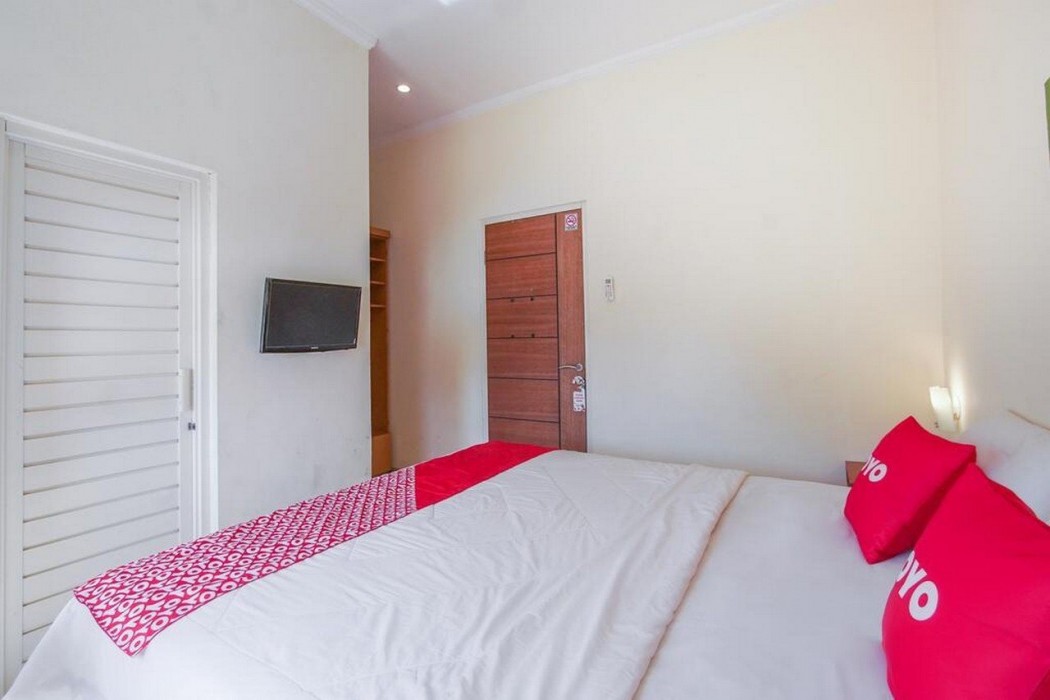 Sans Hotel Fif Fa Malang (ex OYO 3798 Fif fa Inn Pisang Kipas) 36/50