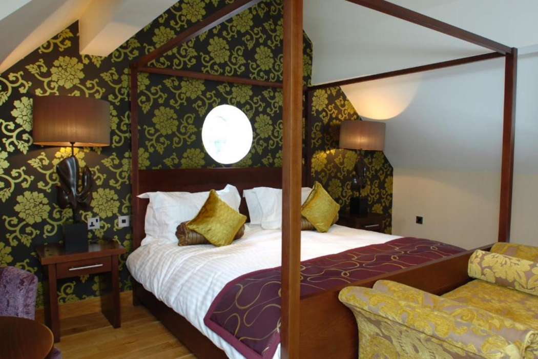 Room at The Bear's Paw, SANDBACH