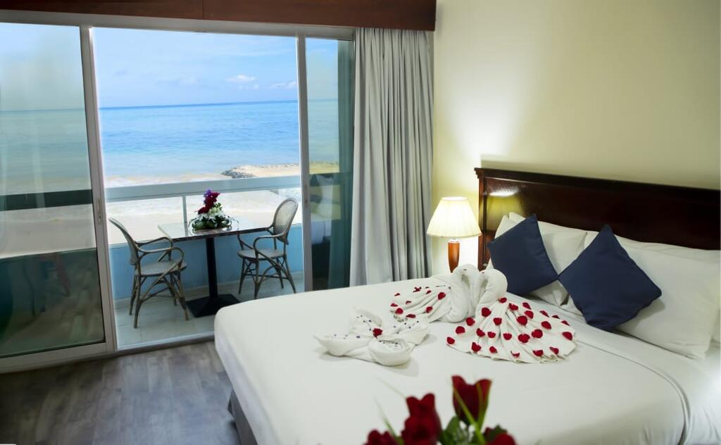 Mermaid Beach Hotel 7/29