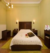 Dellas Boutique Hotel 4/22