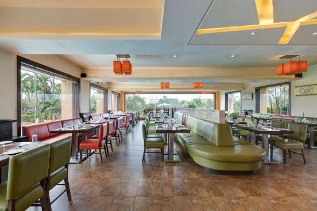 Aakar Lords Inn Saputara 16/40