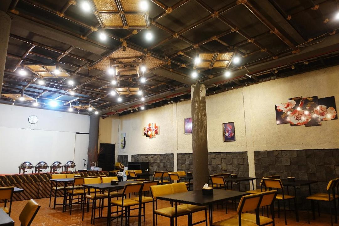Saung Balibu Hotel 37/68