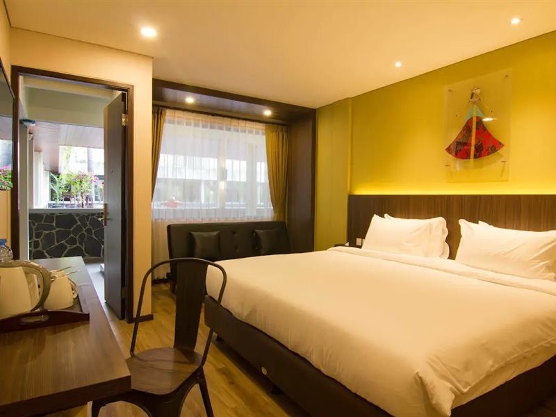 Arkeo Hotel Bandung 11/20