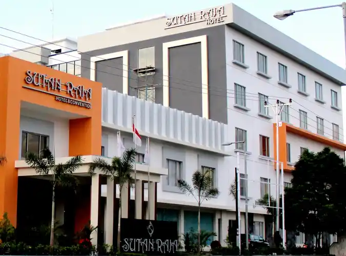 Sutan Raja Hotel & Convention Palu 1/23