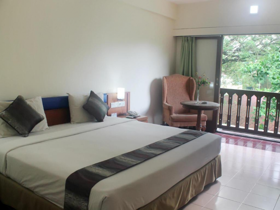 Ratu Resort 5/14