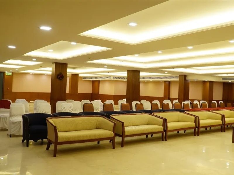 Hotel Chandigarh Beckons 7/10