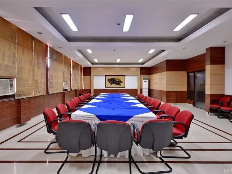 Hotel Chandigarh Beckons 6/10
