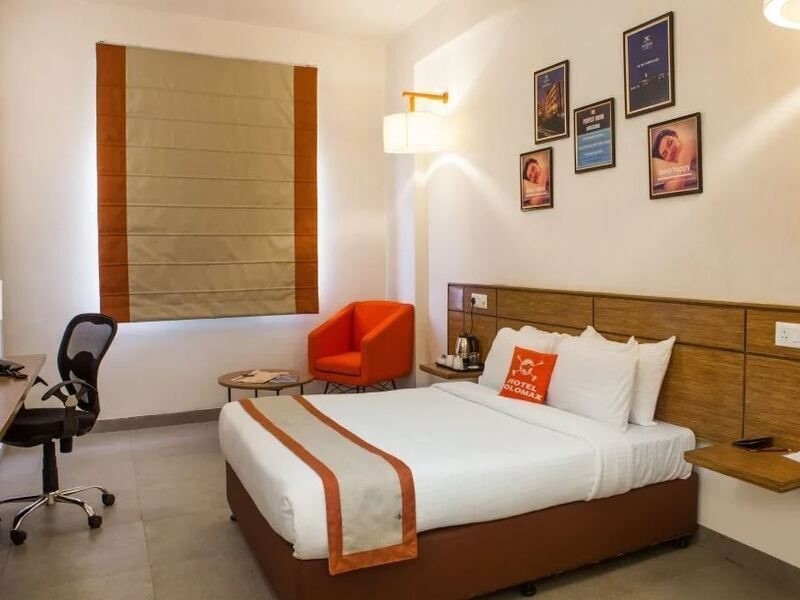 Max Hotel Jabalpur 54/67