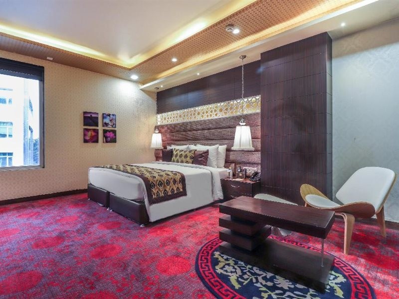 HOTEL SAVVY GRAND 3/6