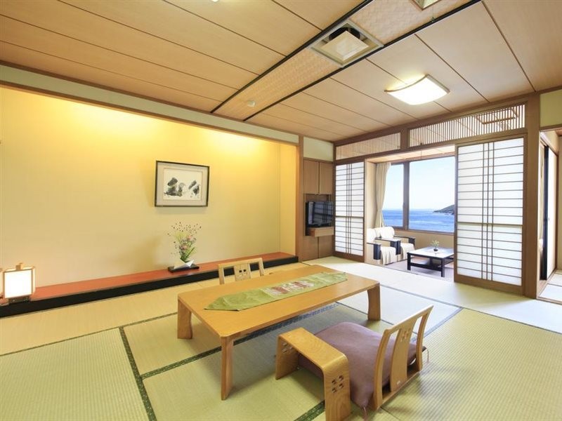 Hirado Kaijyo Hotel 24/61