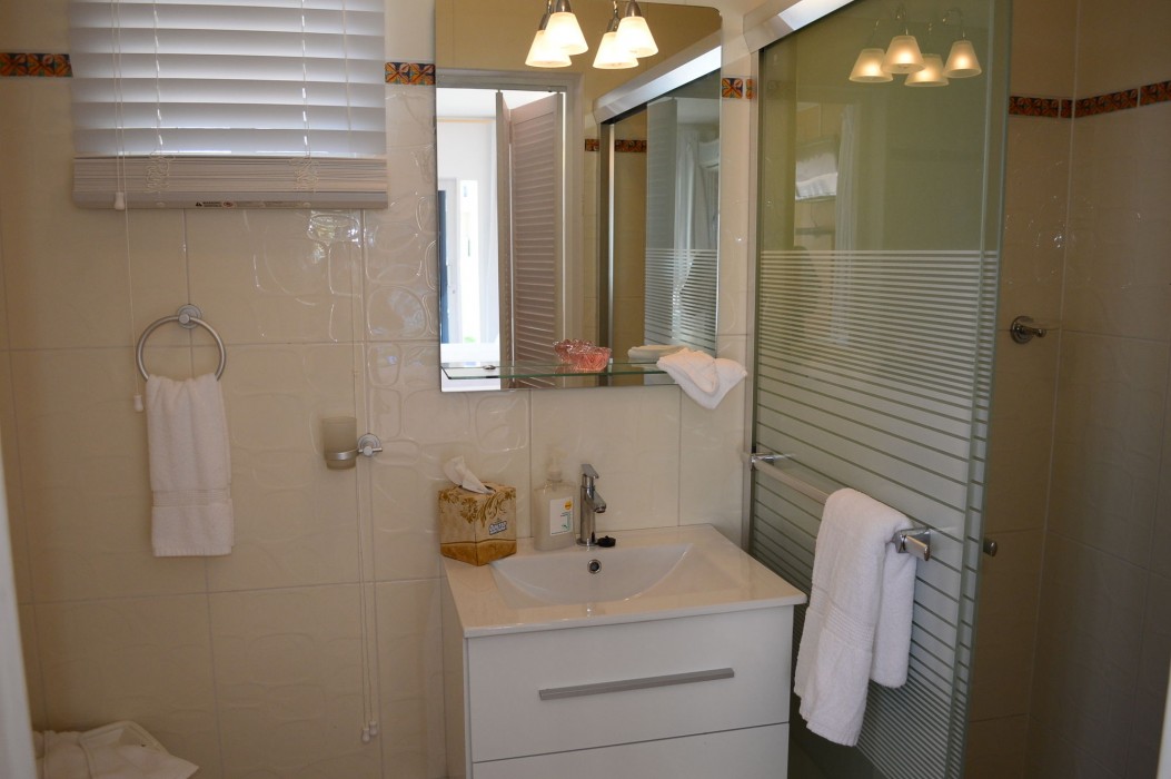 Adonai Hotel Boutique Bed And Breakfast 36/93