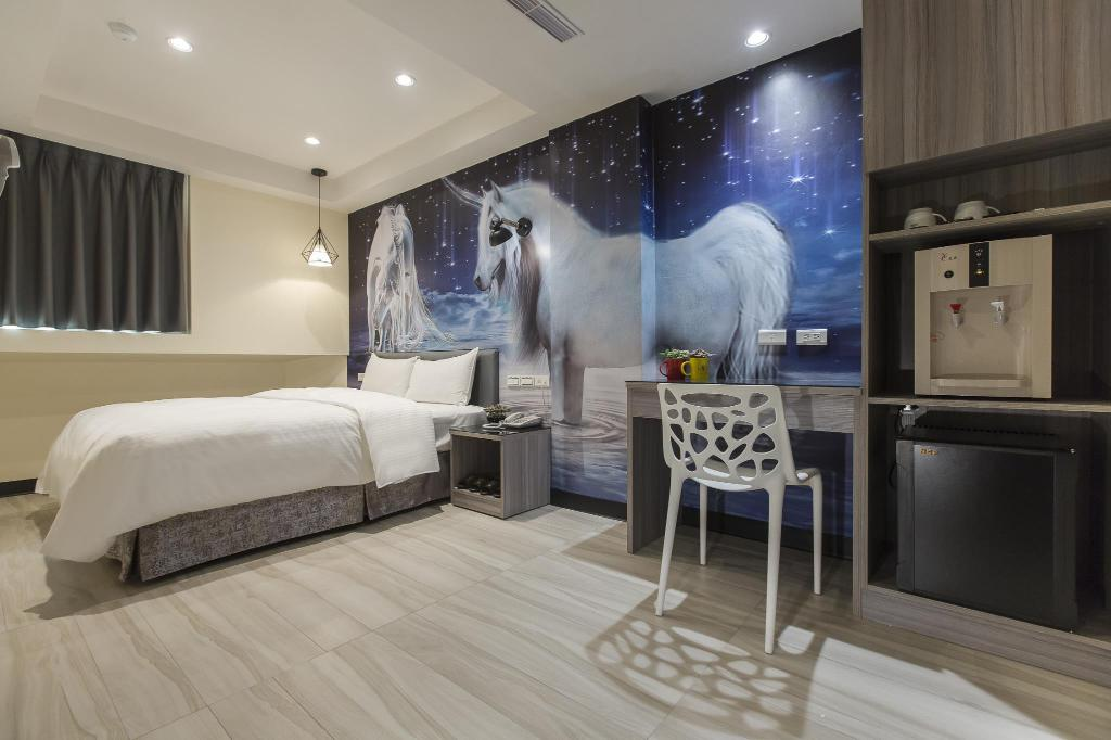 The Young Hotel Taoyuan 4/32