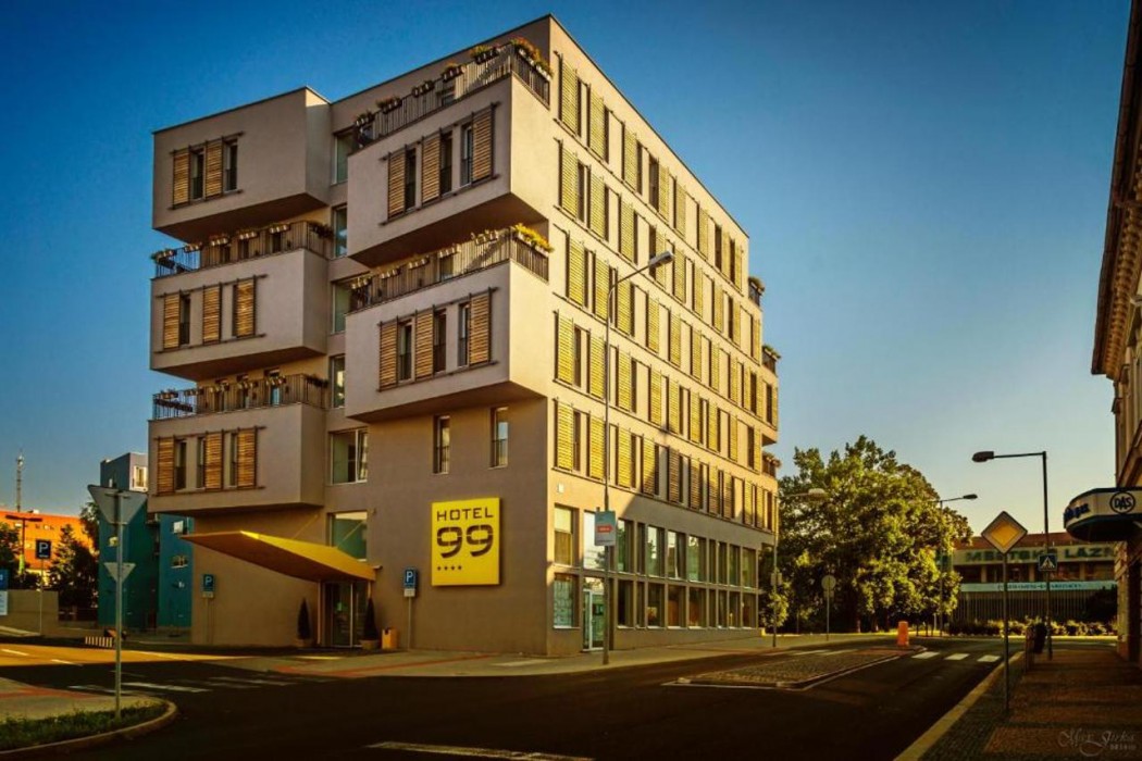 Hotel 99 1/61