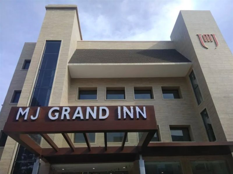 Hotel MJ Grand Inn 13/25